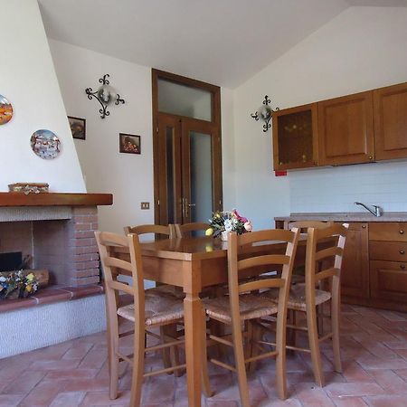 Villa Il Borgo Di Montereggi Limite Exterior foto