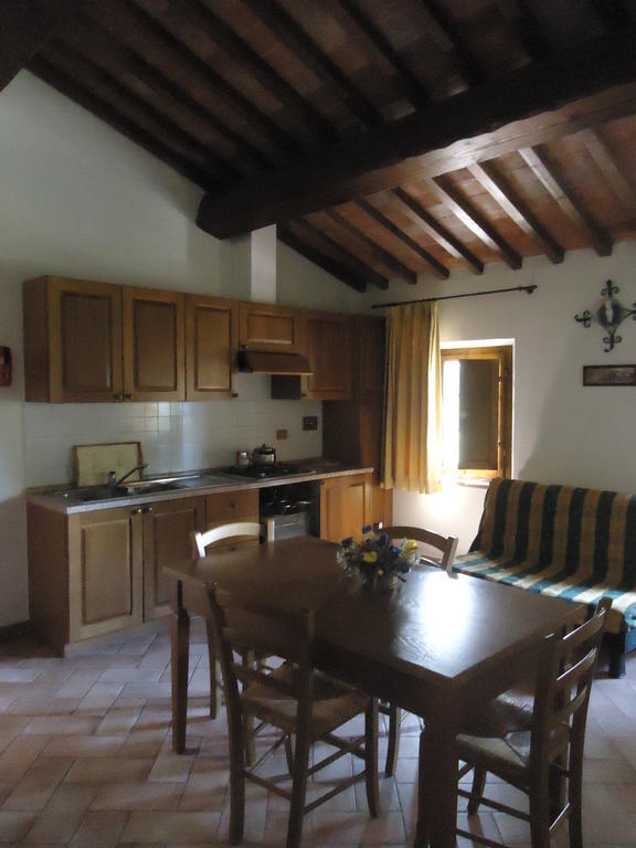 Villa Il Borgo Di Montereggi Limite Zimmer foto